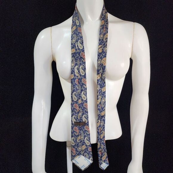 Yves Saint Laurent Silk Blue Paisley Tie - Picture 3 of 4